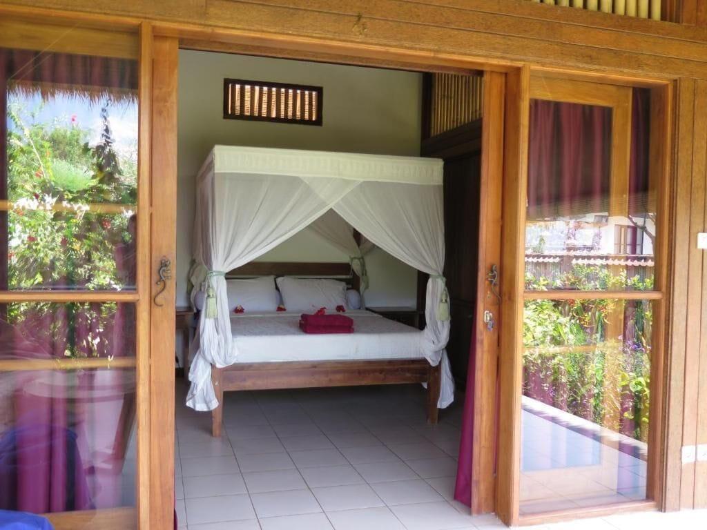 Sunia Loka Bungalows & Dive Center Pemuteran Exteriör bild