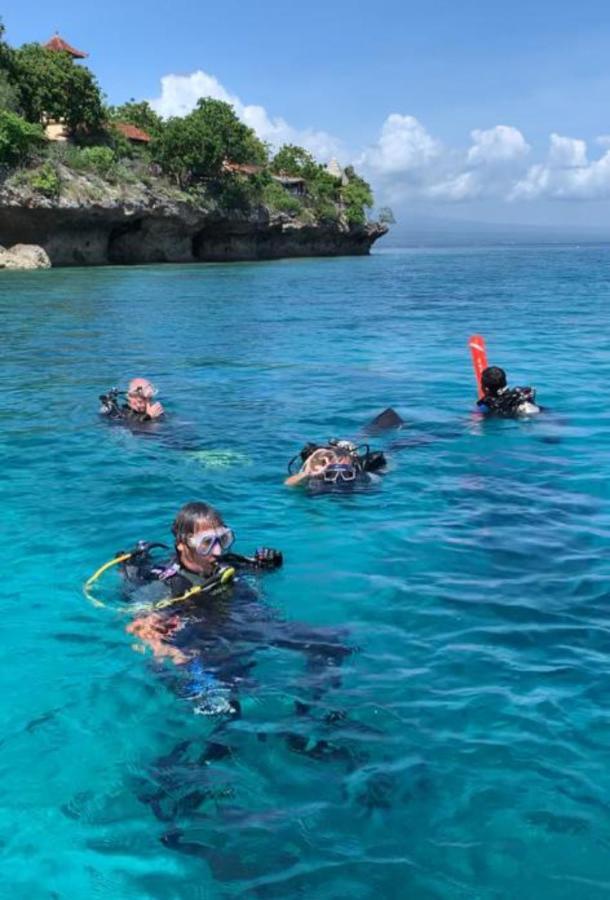 Sunia Loka Bungalows & Dive Center Pemuteran Exteriör bild