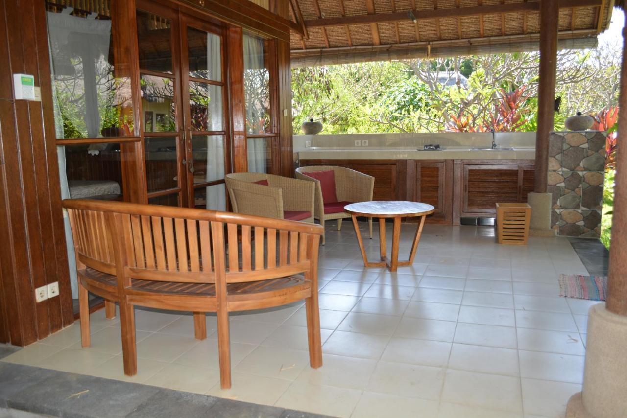 Sunia Loka Bungalows & Dive Center Pemuteran Exteriör bild